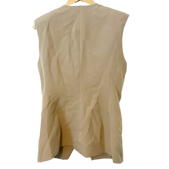 Fashion Nova Mackenzie Taupe Sleeveless Blazer Pleated Mini Skirt Set Medium NWT - Picture 4 of 10